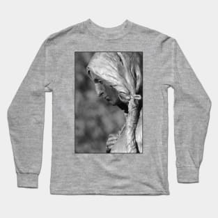 Native American Monument, Hartford, CT, usa Long Sleeve T-Shirt